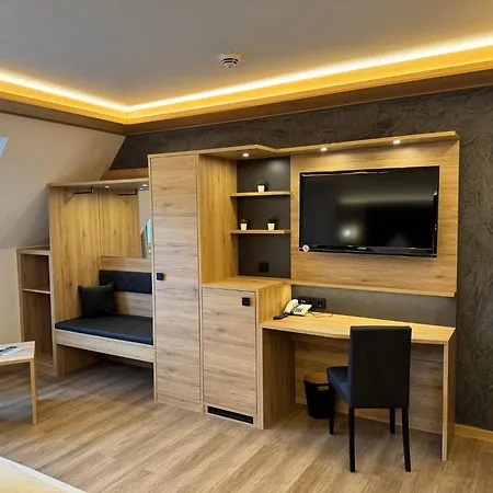 Landgasthof Scheubel 3*